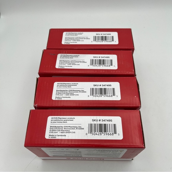 4x MERRY BRITE 70 Count Mini
Christmas Lights Clear Bulb on Green
Wire 15' Each - Picture 4 of 4